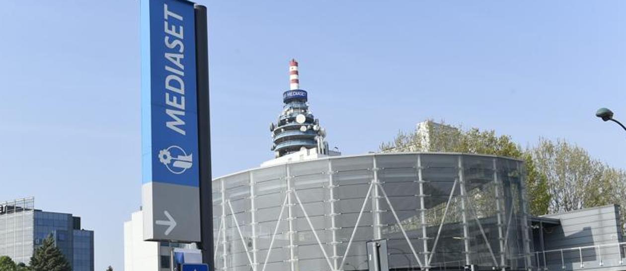 Mediaset presenta esposto Consob contro Vivendi Deprime il